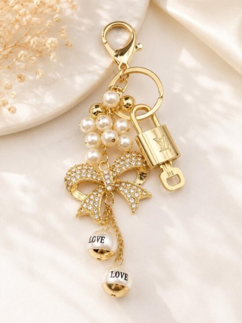 Louis Vuitton Gold Padlock 🔒 Key Set Authentic LV w/ Unbranded Keychain